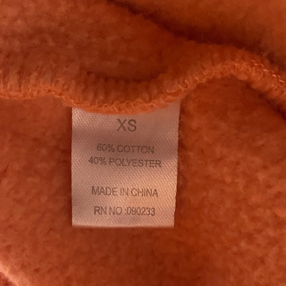 Playboy x PacSun Women’s XS Peach Crewneck Sweatshirt Rainbow Logo Y2K - Picture 4 of 14
